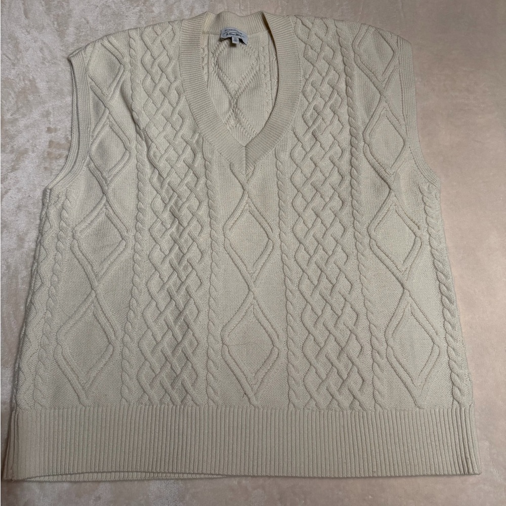 &Other Stories sweater vest